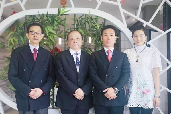 扩展中美文化视域 香港紫荆网高层访美国华人社团